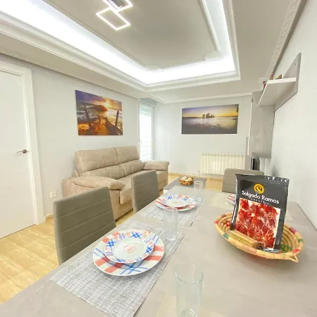 Vivienda En Pleno Centro! Calle Doctrinos 3 Lejlighed Salamanca