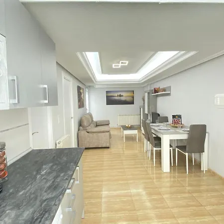 Vivienda En Pleno Centro! Calle Doctrinos 3 Salamanca