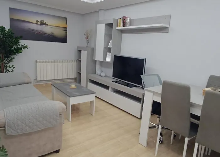Vivienda En Pleno Centro! Calle Doctrinos 3 * Саламанка